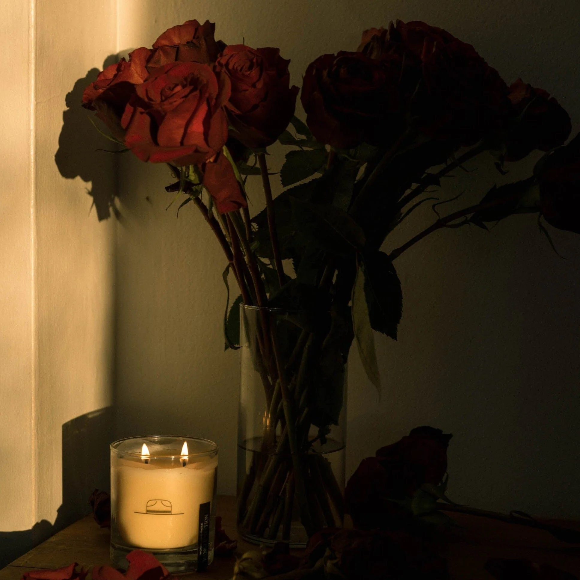 WOODLAND ROSE CANDLE - Image 4
